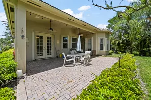1488 SE Legacy Cove Cir, Stuart, FL 34997 - Photo 31
