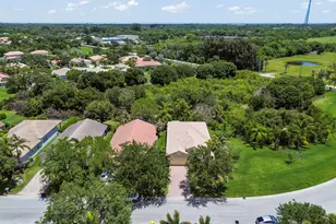1488 SE Legacy Cove Cir, Stuart, FL 34997 - Photo 23