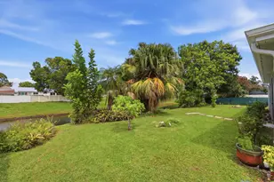 383 SE Whitmore Dr, Port Saint Lucie, FL 34984 - Photo 43
