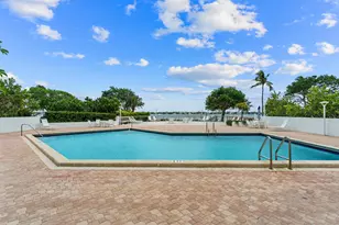 5600 N Flagler Dr, West Palm Beach, FL 33407 - Photo 23