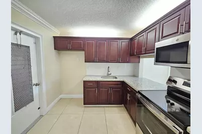 2562 Garden Drive N #202, Lake Worth Beach, FL 33461 - Photo 5