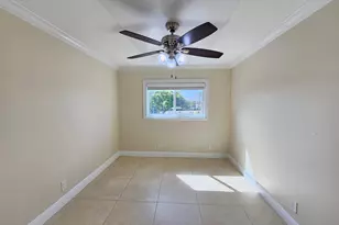 2562 Garden Dr N, Lake Worth Beach, FL 33461 - Photo 17