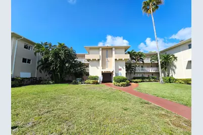 2562 Garden Drive N #202, Lake Worth Beach, FL 33461 - Photo 1
