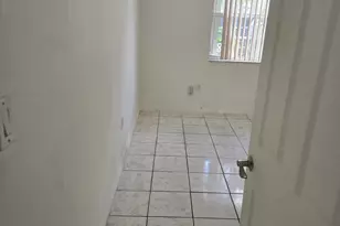 11302 SW 7th St, Miami, FL 33174 - Photo 21