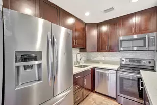 2400 NE 33rd Ave, Fort Lauderdale, FL 33305 - Photo 15
