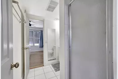 2400 NE 33rd Avenue #211, Fort Lauderdale, FL 33305 - Photo 27