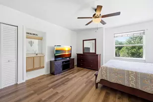 13352 Georgian Ct, Wellington, FL 33414 - Photo 19