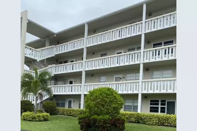 296 Grantham F #F, Deerfield Beach, FL 33442 - Photo 3
