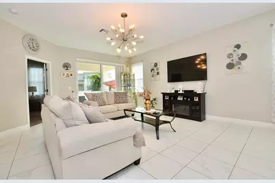 1897 NW Cataluna Circle, Port Saint Lucie, FL 34986 - Photo 5