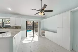 9284 Laurel Green Dr, Boynton Beach, FL 33437 - Photo 29