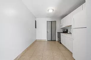 2001 A E Isaacs Ave, West Palm Beach, FL 33407 - Photo 5