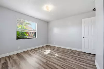 2001 A E Isaacs Avenue #2007, West Palm Beach, FL 33407 - Photo 15