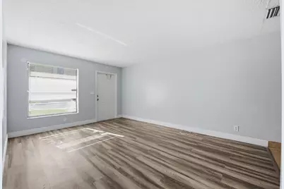 2001 A E Isaacs Avenue #2007, West Palm Beach, FL 33407 - Photo 3