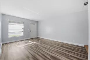 2001 A E Isaacs Ave, West Palm Beach, FL 33407 - Photo 3
