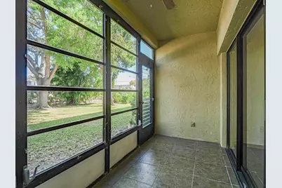 400 18th Street #G2, Vero Beach, FL 32960 - Photo 11