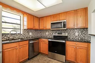 400 18th St, Vero Beach, FL 32960 - Photo 13