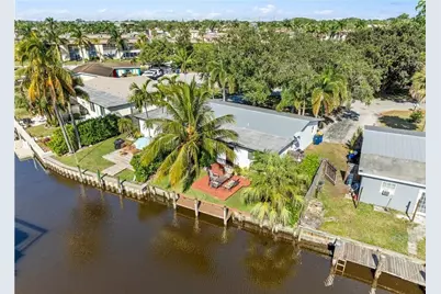 2456 SW Hideaway Lane, Stuart, FL 34994 - Photo 9