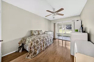 1039 Berkshire B, Deerfield Beach, FL 33442 - Photo 15