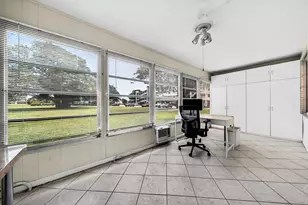 1039 Berkshire B, Deerfield Beach, FL 33442 - Photo 19