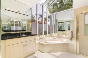 1084 Seagull Park Rd S, West Palm Beach, FL 33411 - Photo 21