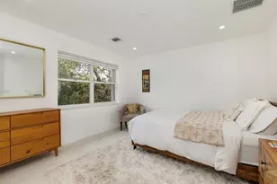 1084 Seagull Park Rd S, West Palm Beach, FL 33411 - Photo 23