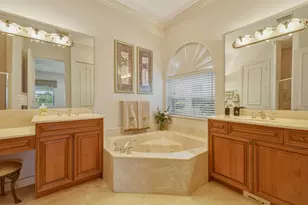 9814 Coronado Lake Dr, Boynton Beach, FL 33437 - Photo 33