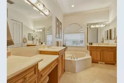 9814 Coronado Lake Drive, Boynton Beach, FL 33437 - Photo 33