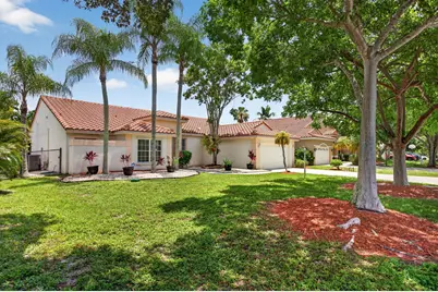 9175 NW 41st Manor, Coral Springs, FL 33065 - Photo 3