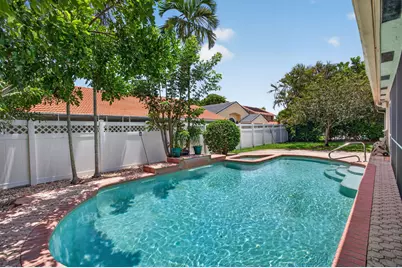 9175 NW 41st Manor, Coral Springs, FL 33065 - Photo 5