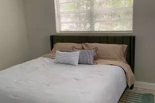 240 NW 38th Ave, Lauderhill, FL 33311 - Photo 9