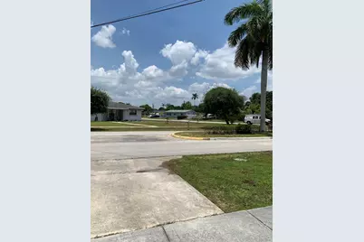 240 NW 38th Avenue, Lauderhill, FL 33311 - Photo 47