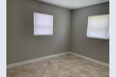 240 NW 38th Avenue, Lauderhill, FL 33311 - Photo 15