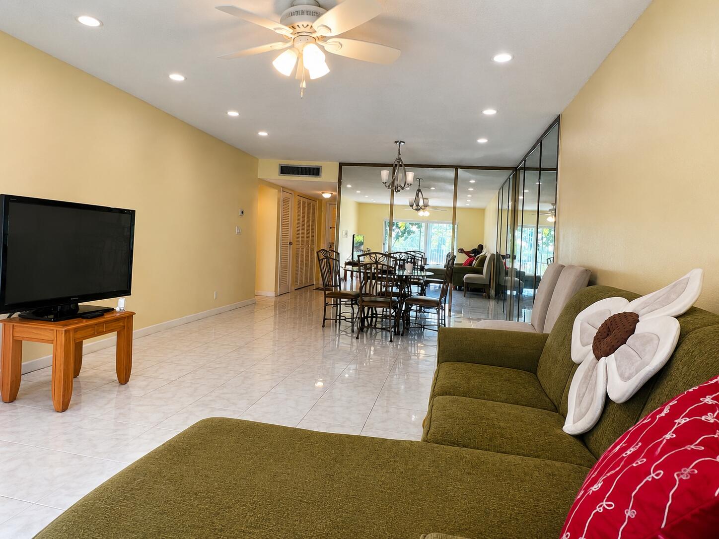 6101 N Falls Cir Dr #310 - 6101 N Falls Cir Dr #310, Lauderhill, FL 33319 Luxury Property | Jose Angel Pina
