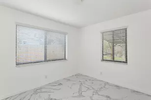 3141 NE 14th Ave, Pompano Beach, FL 33064 - Photo 11