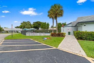 8108 NW 100th Lane, Tamarac, FL 33321 - Photo 45