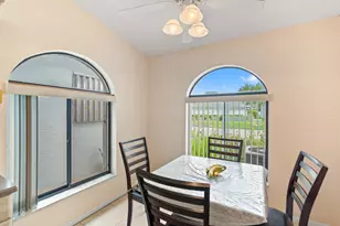 8108 NW 100th Ln, Tamarac, FL 33321 - Photo 9