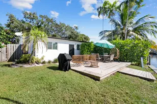 2446 SW Hideaway Ln, Stuart, FL 34994 - Photo 9