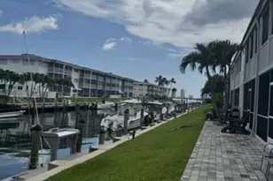 121 Wettaw Ln, North Palm Beach, FL 33408 - Photo 11