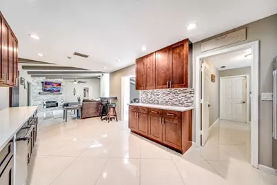 574 Juniper Place, Wellington, FL 33414 - Photo 25