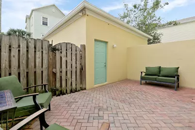 118 Seagrape Drive #105, Jupiter, FL 33458 - Photo 11