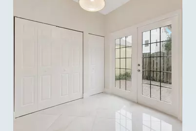 118 Seagrape Drive #105, Jupiter, FL 33458 - Photo 9