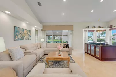 7136 Ashford Lane, Boynton Beach, FL 33472 - Photo 15