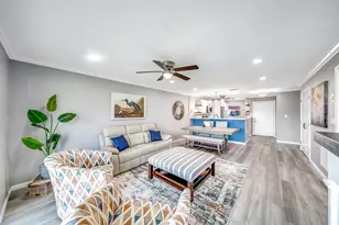 154 Lake Dora Dr, West Palm Beach, FL 33411 - Photo 3