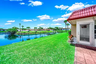 154 Lake Dora Drive, West Palm Beach, FL 33411 - Photo 9