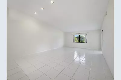 6200 Kings Gate Circle, Delray Beach, FL 33484 - Photo 11