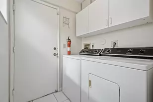 6200 Kings Gate Cir, Delray Beach, FL 33484 - Photo 23