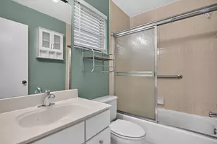 353 NW 36th Ave, Deerfield Beach, FL 33442 - Photo 15