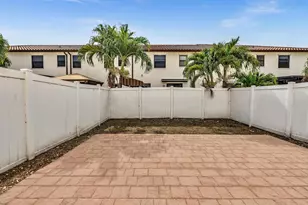 3320 W 90th St, Hialeah, FL 33018 - Photo 19