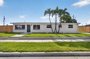 665 W 7th St, Riviera Beach, FL 33404 - Photo 1
