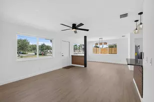 665 W 7th St, Riviera Beach, FL 33404 - Photo 7